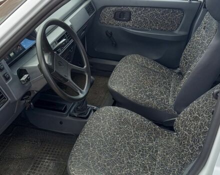 ЗАЗ 1103 Славута 2006 в Чернигове на Automoto.ua Белый ЗАЗ 1103 Славута, объемом двигателя 1.2 л и пробегом 20 тыс. км за 2000 $, фото 3 на Automoto.ua