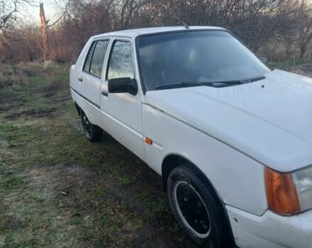 Белый ЗАЗ 1103 Славута, объемом двигателя 1.2 л и пробегом 190 тыс. км за 950 $, фото 1 на Automoto.ua