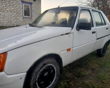 Белый ЗАЗ 1103 Славута, объемом двигателя 1.2 л и пробегом 190 тыс. км за 950 $, фото 2 на Automoto.ua