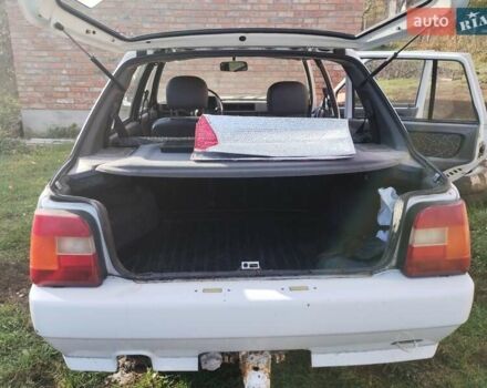 Белый ЗАЗ 1103 Славута, объемом двигателя 1.2 л и пробегом 50 тыс. км за 1500 $, фото 9 на Automoto.ua