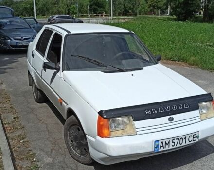 Белый ЗАЗ 1103 Славута, объемом двигателя 1.2 л и пробегом 247 тыс. км за 1350 $, фото 2 на Automoto.ua