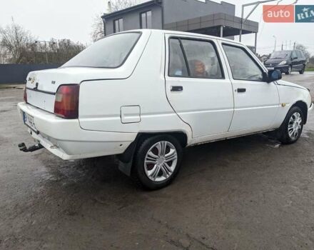 Белый ЗАЗ 1103 Славута, объемом двигателя 1.3 л и пробегом 170 тыс. км за 850 $, фото 8 на Automoto.ua