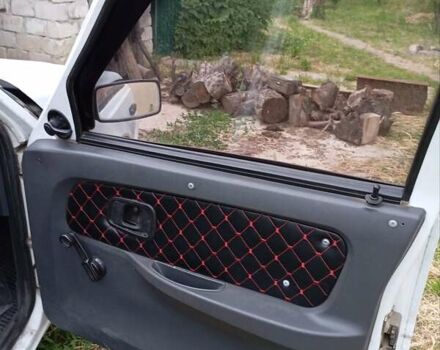 Белый ЗАЗ 1103 Славута, объемом двигателя 1.09 л и пробегом 89 тыс. км за 650 $, фото 9 на Automoto.ua