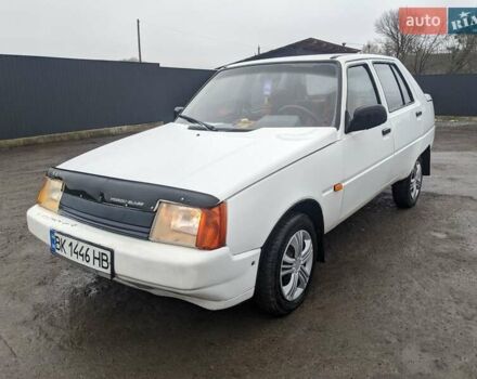 Белый ЗАЗ 1103 Славута, объемом двигателя 1.3 л и пробегом 170 тыс. км за 850 $, фото 1 на Automoto.ua