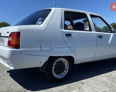 Белый ЗАЗ 1103 Славута, объемом двигателя 1.2 л и пробегом 60 тыс. км за 1100 $, фото 9 на Automoto.ua