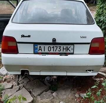 Белый ЗАЗ 1103 Славута, объемом двигателя 1.2 л и пробегом 72 тыс. км за 1300 $, фото 5 на Automoto.ua
