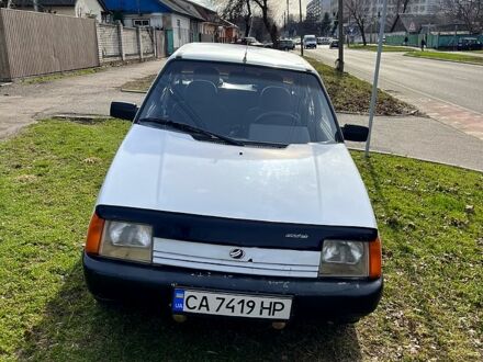 ЗАЗ 1103 Славута 2000 у Черкасах на Automoto.ua Білий ЗАЗ 1103 Славута, об'ємом двигуна 1.2 л та пробігом 133 тис. км за 480 $, фото 1 на Automoto.ua