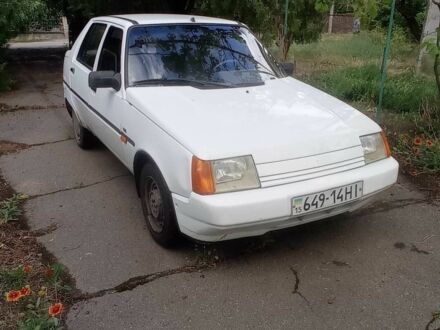 ЗАЗ 1103 Славута 2001 в Николаеве на Automoto.ua Белый ЗАЗ 1103 Славута, объемом двигателя 1.2 л и пробегом 90 тыс. км за 967 $, фото 1 на Automoto.ua