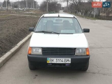 ЗАЗ 1103 Славута 2003 в Здолбунове на Automoto.ua Белый ЗАЗ 1103 Славута, объемом двигателя 1.2 л и пробегом 140 тыс. км за 950 $, фото 1 на Automoto.ua
