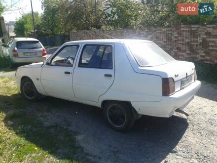ЗАЗ 1103 Славута 2003 в Виннице на Automoto.ua Белый ЗАЗ 1103 Славута, объемом двигателя 1.2 л и пробегом 140 тыс. км за 650 $, фото 1 на Automoto.ua
