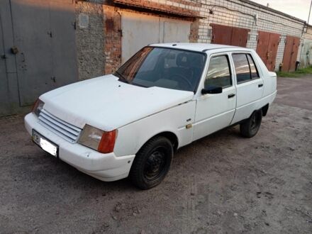 ЗАЗ 1103 Славута 2003 у Чернігові на Automoto.ua Білий ЗАЗ 1103 Славута, об'ємом двигуна 1.2 л та пробігом 1 тис. км за 650 $, фото 1 на Automoto.ua