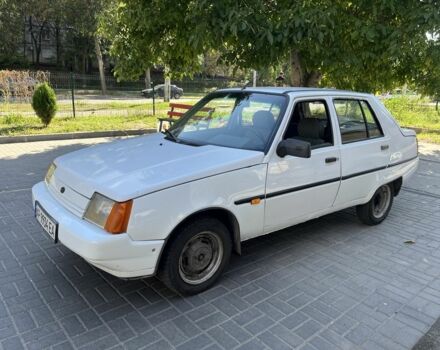 Белый ЗАЗ 1103 Славута, объемом двигателя 1.2 л и пробегом 221 тыс. км за 1200 $, фото 1 на Automoto.ua