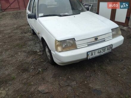 ЗАЗ 1103 Славута 2003 у Белой Церкве на Automoto.ua Білий ЗАЗ 1103 Славута, об'ємом двигуна 0.65 л та пробігом 187 тис. км за 700 $, фото 1 на Automoto.ua