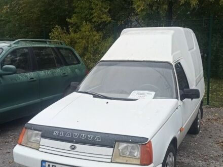 ЗАЗ 1103 Славута 2004 в Каменское - Днепродзержинск на Automoto.ua Белый ЗАЗ 1103 Славута, объемом двигателя 1.2 л и пробегом 260 тыс. км за 1200 $, фото 1 на Automoto.ua