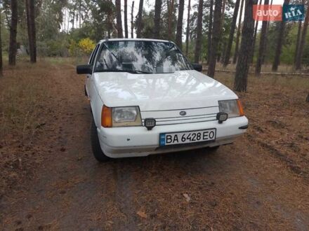 ЗАЗ 1103 Славута 2004 в Чигирине на Automoto.ua Белый ЗАЗ 1103 Славута, объемом двигателя 1.2 л и пробегом 140 тыс. км за 999 $, фото 1 на Automoto.ua