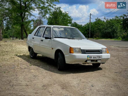 Білий ЗАЗ 1103 Славута, об'ємом двигуна 1.2 л та пробігом 100 тис. км за 718 $, фото 1 на Automoto.ua