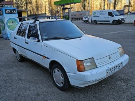 ЗАЗ 1103 Славута 2005 в Киеве на Automoto.ua Белый ЗАЗ 1103 Славута, объемом двигателя 1.3 л и пробегом 112 тыс. км за 800 $, фото 1 на Automoto.ua