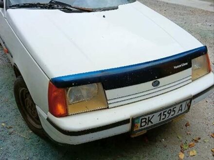 ЗАЗ 1103 Славута 2006 в Ровно на Automoto.ua Белый ЗАЗ 1103 Славута, объемом двигателя 1.2 л и пробегом 86 тыс. км за 900 $, фото 1 на Automoto.ua