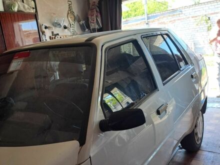 Белый ЗАЗ 1103 Славута, объемом двигателя 1.2 л и пробегом 93 тыс. км за 1000 $, фото 1 на Automoto.ua