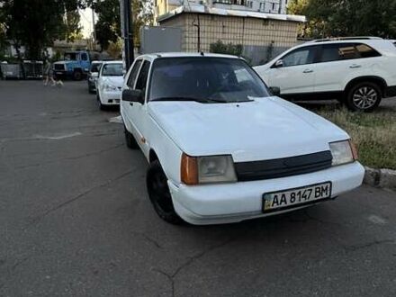 ЗАЗ 1103 Славута 2006 в Киеве на Automoto.ua Белый ЗАЗ 1103 Славута, объемом двигателя 1.2 л и пробегом 151 тыс. км за 1000 $, фото 1 на Automoto.ua