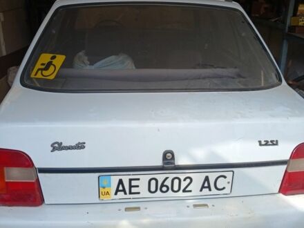 ЗАЗ 1103 Славута 2007 в Покровском на Automoto.ua Белый ЗАЗ 1103 Славута, объемом двигателя 1.2 л и пробегом 30 тыс. км за 2300 $, фото 1 на Automoto.ua