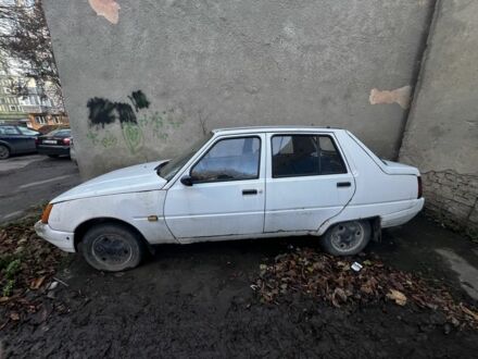 Білий ЗАЗ 1103 Славута, об'ємом двигуна 1.2 л та пробігом 3 тис. км за 900 $, фото 1 на Automoto.ua