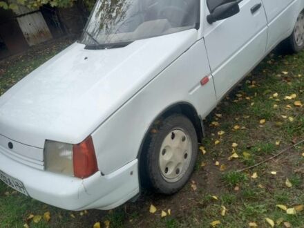 Белый ЗАЗ 1103 Славута, объемом двигателя 1.2 л и пробегом 53 тыс. км за 1200 $, фото 1 на Automoto.ua