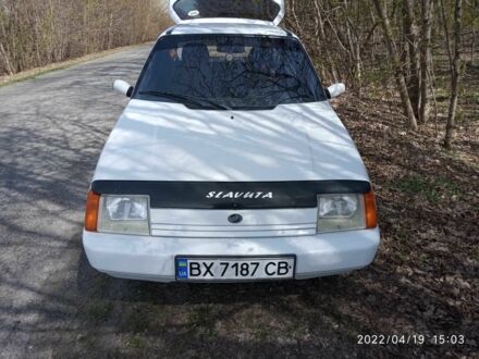 ЗАЗ 1103 Славута 2008 в Новой Ушице на Automoto.ua Белый ЗАЗ 1103 Славута, объемом двигателя 1.3 л и пробегом 70 тыс. км за 1650 $, фото 1 на Automoto.ua