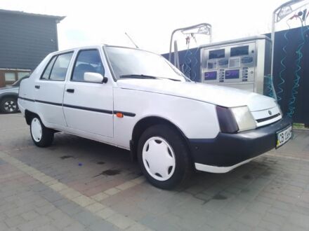 ЗАЗ 1103 Славута 2008 в Нежине на Automoto.ua Белый ЗАЗ 1103 Славута, объемом двигателя 0 л и пробегом 143 тыс. км за 915 $, фото 1 на Automoto.ua