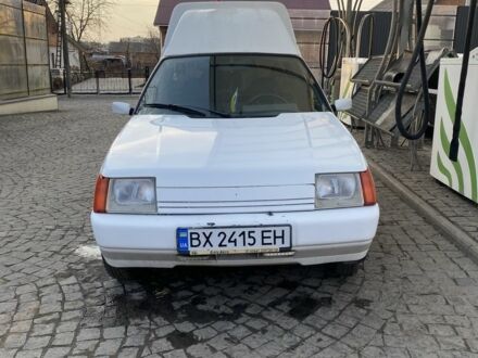 ЗАЗ 1103 Славута 2009 у Хмельницькому на Automoto.ua Білий ЗАЗ 1103 Славута, об'ємом двигуна 1.3 л та пробігом 133 тис. км за 1100 $, фото 1 на Automoto.ua