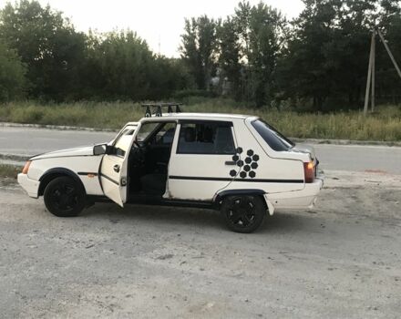 Бежевый ЗАЗ 1103 Славута, объемом двигателя 1.1 л и пробегом 2 тыс. км за 593 $, фото 2 на Automoto.ua