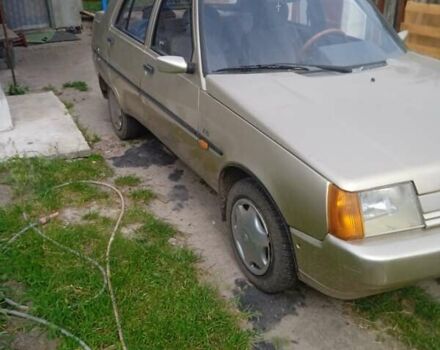 Бежевый ЗАЗ 1103 Славута, объемом двигателя 1.2 л и пробегом 96 тыс. км за 592 $, фото 4 на Automoto.ua