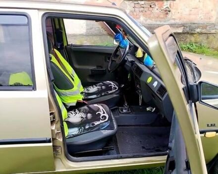 Бежевый ЗАЗ 1103 Славута, объемом двигателя 1.2 л и пробегом 150 тыс. км за 800 $, фото 2 на Automoto.ua