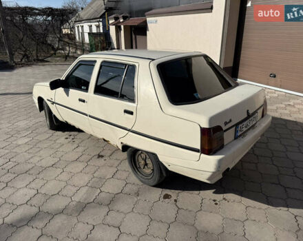 Бежевый ЗАЗ 1103 Славута, объемом двигателя 1.2 л и пробегом 555 тыс. км за 675 $, фото 6 на Automoto.ua