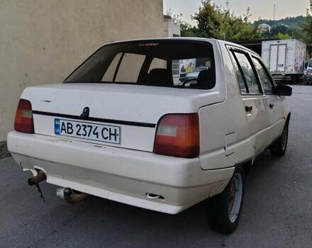 Бежевый ЗАЗ 1103 Славута, объемом двигателя 1.2 л и пробегом 200 тыс. км за 700 $, фото 3 на Automoto.ua