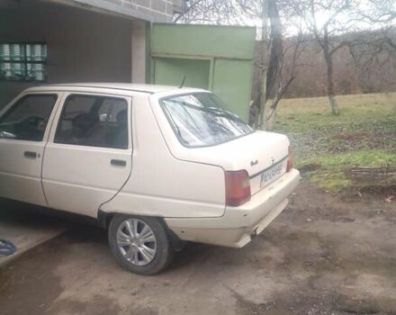 Бежевый ЗАЗ 1103 Славута, объемом двигателя 1.2 л и пробегом 150 тыс. км за 600 $, фото 3 на Automoto.ua