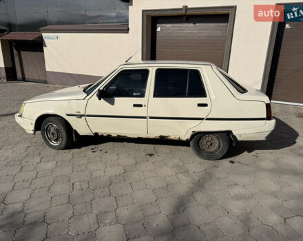 Бежевый ЗАЗ 1103 Славута, объемом двигателя 1.2 л и пробегом 555 тыс. км за 675 $, фото 7 на Automoto.ua