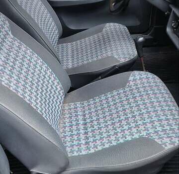 Бежевый ЗАЗ 1103 Славута, объемом двигателя 1.2 л и пробегом 10 тыс. км за 1500 $, фото 12 на Automoto.ua