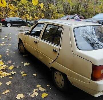 Бежевый ЗАЗ 1103 Славута, объемом двигателя 1.2 л и пробегом 10 тыс. км за 1500 $, фото 1 на Automoto.ua