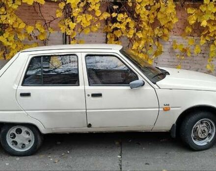 Бежевый ЗАЗ 1103 Славута, объемом двигателя 1.2 л и пробегом 10 тыс. км за 1500 $, фото 5 на Automoto.ua