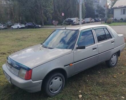 Бежевый ЗАЗ 1103 Славута, объемом двигателя 1.2 л и пробегом 79 тыс. км за 1350 $, фото 2 на Automoto.ua