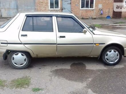 ЗАЗ 1103 Славута 2001 у Белополье на Automoto.ua Бежевий ЗАЗ 1103 Славута, об'ємом двигуна 1.2 л та пробігом 77 тис. км за 1075 $, фото 1 на Automoto.ua