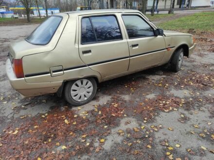 Бежевий ЗАЗ 1103 Славута, об'ємом двигуна 1.2 л та пробігом 150 тис. км за 950 $, фото 1 на Automoto.ua