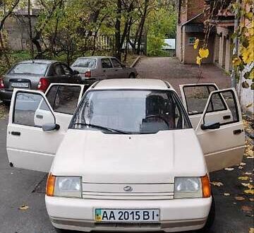 Бежевый ЗАЗ 1103 Славута, объемом двигателя 1.2 л и пробегом 10 тыс. км за 1500 $, фото 1 на Automoto.ua