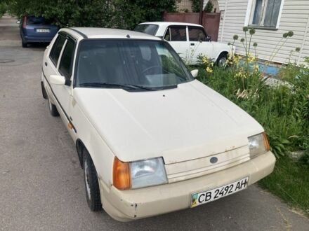ЗАЗ 1103 Славута 2003 в Чернигове на Automoto.ua Бежевый ЗАЗ 1103 Славута, объемом двигателя 1.3 л и пробегом 142 тыс. км за 1000 $, фото 1 на Automoto.ua