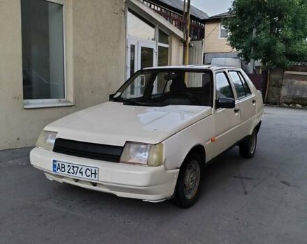 Бежевый ЗАЗ 1103 Славута, объемом двигателя 1.2 л и пробегом 200 тыс. км за 700 $, фото 1 на Automoto.ua