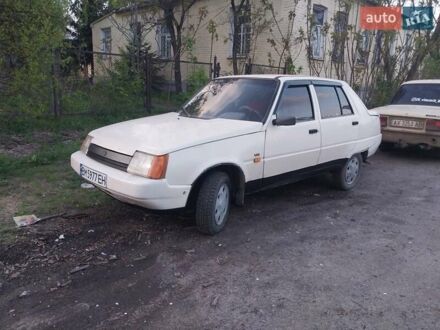 ЗАЗ 1103 Славута 2003 у Кельменцах на Automoto.ua Бежевий ЗАЗ 1103 Славута, об'ємом двигуна 1.2 л та пробігом 85 тис. км за 750 $, фото 1 на Automoto.ua