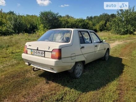 ЗАЗ 1103 Славута 2003 в Прилуках на Automoto.ua Бежевый ЗАЗ 1103 Славута, объемом двигателя 1.2 л и пробегом 127 тыс. км за 1150 $, фото 1 на Automoto.ua