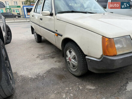 ЗАЗ 1103 Славута 2003 у Тернополі на Automoto.ua Бежевий ЗАЗ 1103 Славута, об'ємом двигуна 1.2 л та пробігом 200 тис. км за 790 $, фото 1 на Automoto.ua
