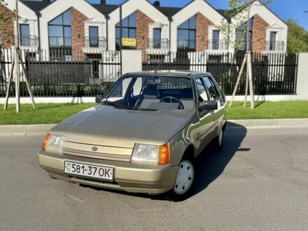 ЗАЗ 1103 Славута 2004 в Белой Церкве на Automoto.ua Бежевый ЗАЗ 1103 Славута, объемом двигателя 1.3 л и пробегом 29 тыс. км за 2100 $, фото 1 на Automoto.ua